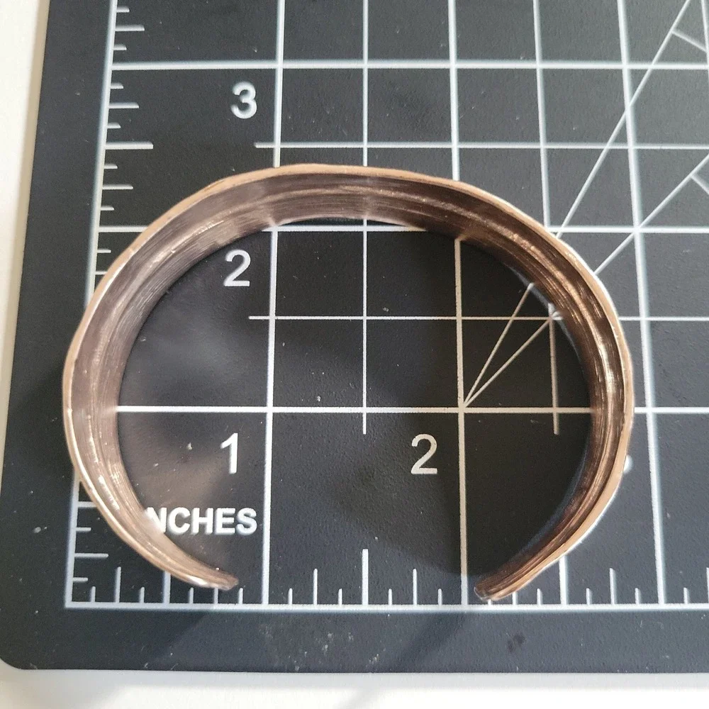 Anne Klein measurements hinge